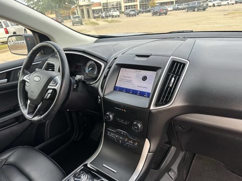 Used 2019 Ford Edge SEL w/ Equipment Group 201A image 13