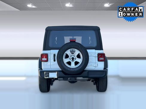 Used 2021 Jeep Wrangler Unlimited Sport image 10