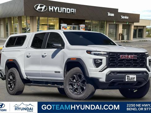 Used 2025 GMC Canyon Elevation w/ Convenience Package AWD/4WD image 1