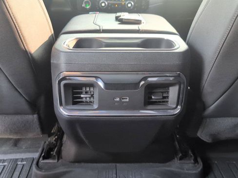 Used 2023 GMC Sierra 1500 SLT w/ SLT Premium Package AWD/4WD image 35
