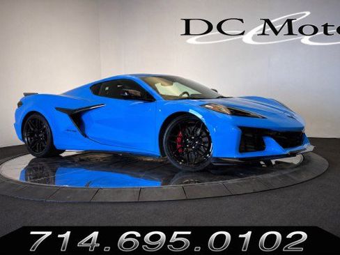 Used 2024 Chevrolet Corvette Z06 w/ Stealth Interior Trim Package RWD image 1