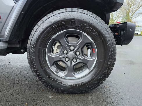 Used 2021 Jeep Gladiator Rubicon image 9