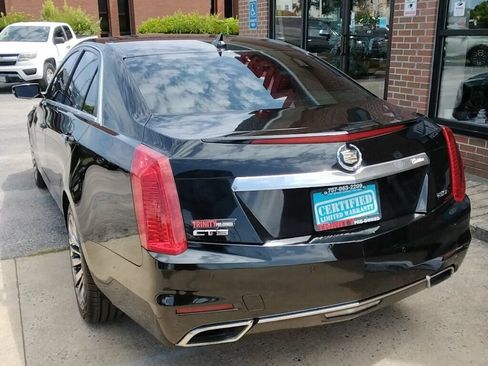 Used 2014 Cadillac CTS Luxury RWD image 2