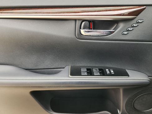 Used 2017 Lexus ES 350 image 26