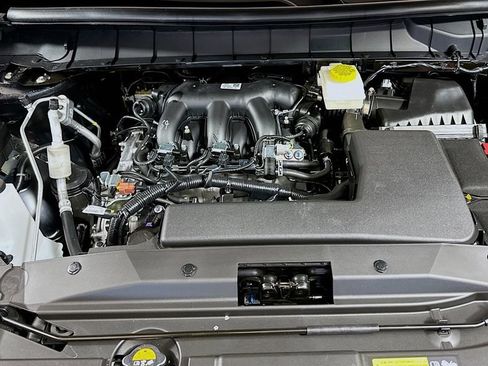 New 2026 Nissan Pathfinder SV AWD/4WD image 12