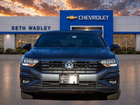 Used 2020 Volkswagen Jetta R-Line FWD image 4