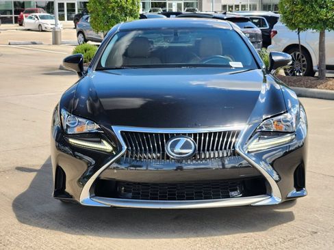 Used 2017 Lexus RC 200t w/ Accessory Package 2 RWD image 2