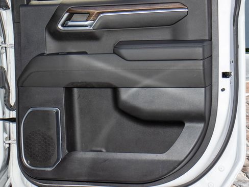 Used 2023 Chevrolet Silverado 1500 LT w/ Protection Package image 16