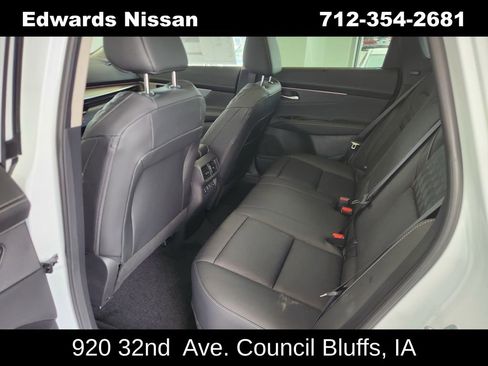 New 2026 Nissan Murano Platinum image 16