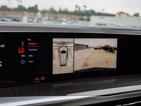 Used 2025 Cadillac Escalade V AWD/4WD image 30
