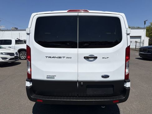 Used 2025 Ford Transit 350 XLT RWD image 4