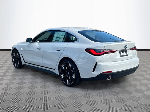 New 2026 BMW 430i w/ Premium Package RWD image 4