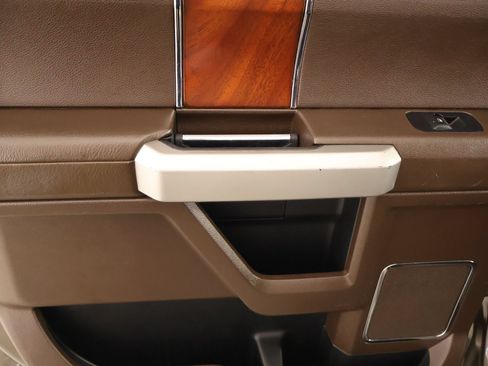 Used 2019 Ford F150 King Ranch w/ Equipment Group 601A Luxury AWD/4WD image 19