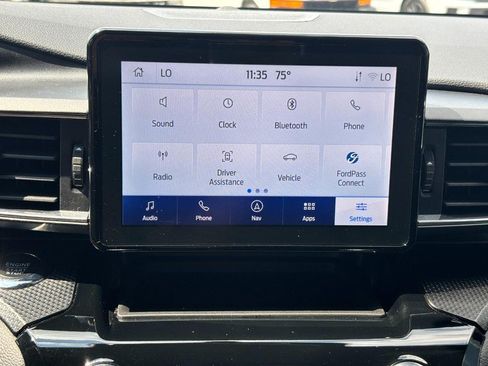 Used 2024 Ford Explorer ST-Line w/ Class IV Trailer Tow Package AWD/4WD image 23