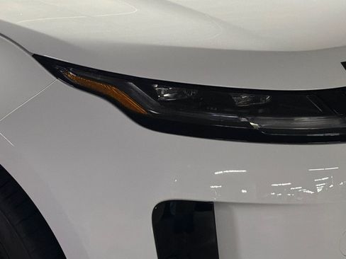 New 2026 Land Rover Range Rover Evoque S AWD/4WD image 12