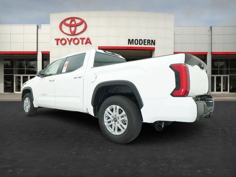 New 2026 Toyota Tundra SR5 image 14