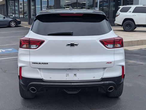 Used 2022 Chevrolet TrailBlazer RS w/ Sun and Liftgate Package FWD image 6