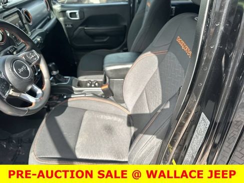 Used 2023 Jeep Gladiator Mojave AWD/4WD image 14