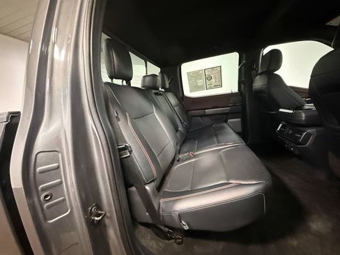 Used 2022 Ford F150 Lariat image 14