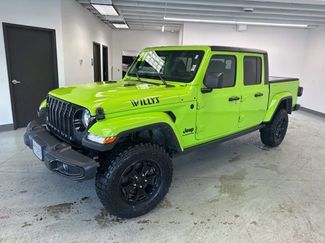 Used 2021 Jeep Gladiator Willys video 4