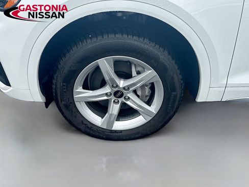 Used 2021 Audi Q5 2.0T Premium AWD/4WD image 40