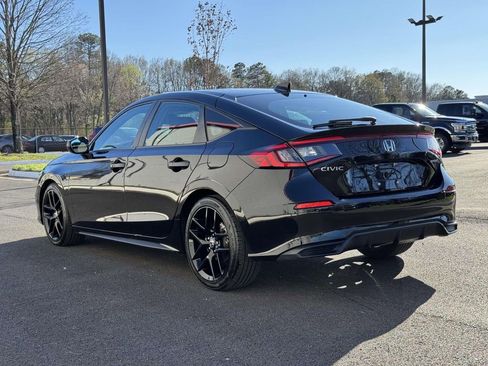 Used 2025 Honda Civic Sport image 23