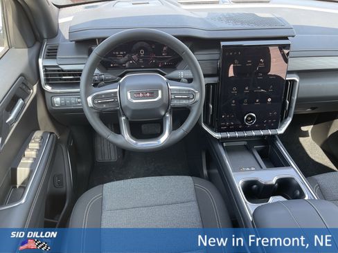 New 2026 GMC Acadia Elevation image 2