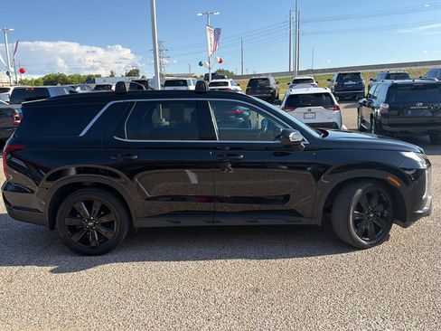 Used 2024 Hyundai Palisade XRT AWD/4WD image 2