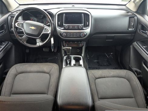Used 2021 Chevrolet Colorado LT image 14