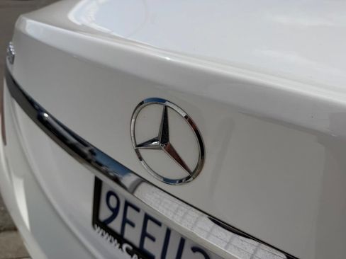 Used 2020 Mercedes-Benz C 300 Sedan image 11