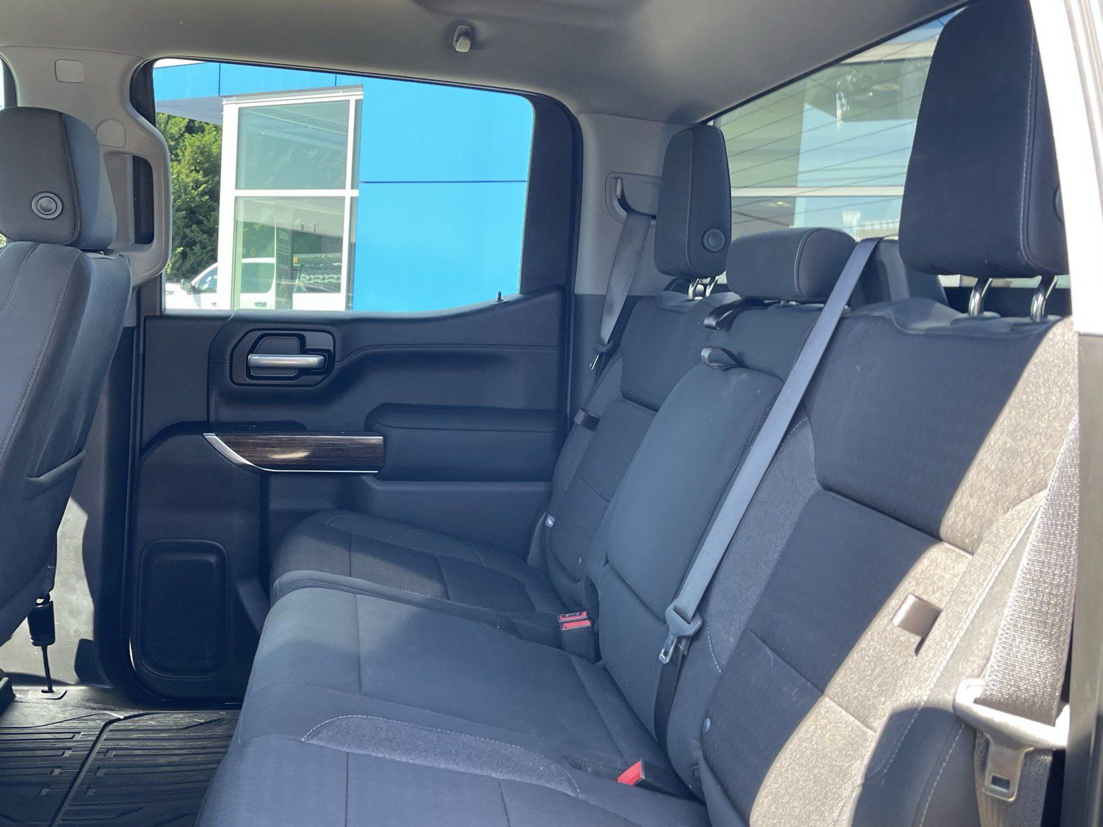 Used 2020 GMC Sierra 1500 Elevation w/ Elevation Value Package AWD/4WD image 15
