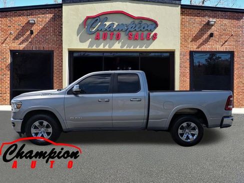 Used 2019 RAM 1500 Laramie RWD image 10