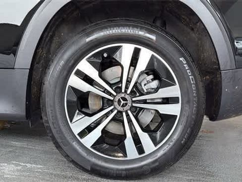 Certified 2025 Mercedes-Benz GLB 250 4MATIC image 24