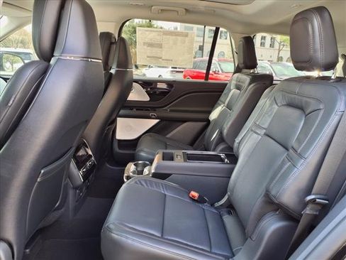 New 2025 Lincoln Aviator Reserve w/ Equipment Group 201A image 13