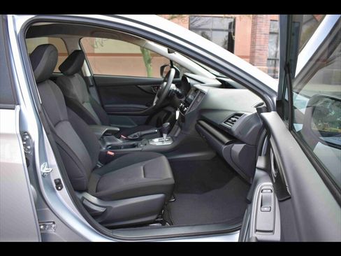 Used 2021 Subaru Impreza Premium image 30