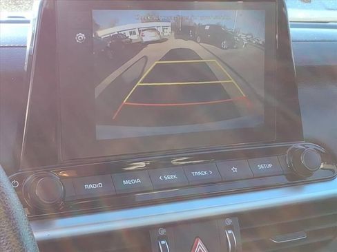 Used 2023 Kia Forte LXS image 22