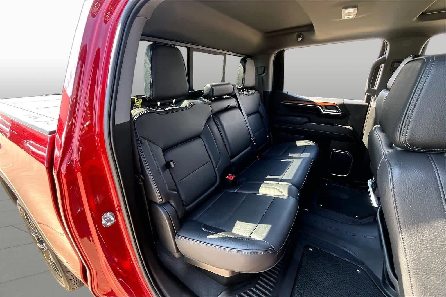 Used 2023 GMC Sierra 1500 Denali w/ Denali Reserve Package AWD/4WD image 20