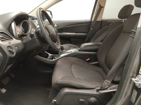 Used 2015 Dodge Journey SXT w/ Flexible Seating Group image 17