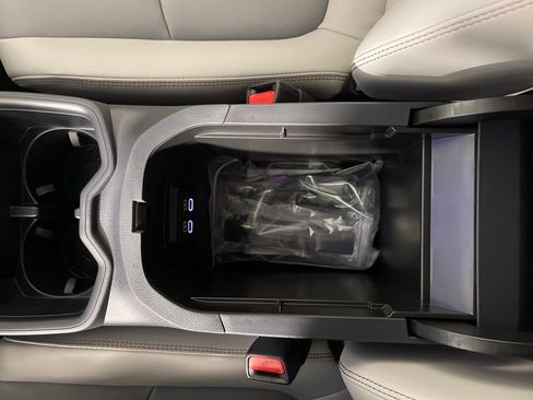 New 2025 Toyota RAV4 XLE Premium image 23