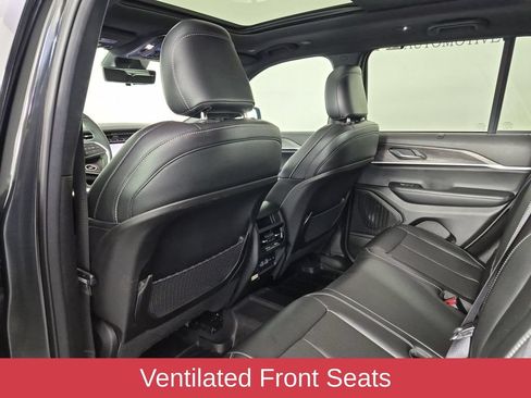 Certified 2024 Jeep Grand Cherokee Limited w/ Luxury Tech Group II AWD/4WD image 36