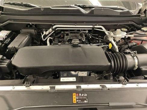 New 2026 Chevrolet Colorado Trail Boss w/ Midnight Edition AWD/4WD image 30