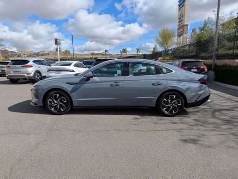 Certified 2025 Hyundai Sonata SEL FWD image 6