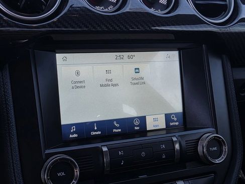 Used 2021 Ford Mustang Shelby GT500 w/ Technology Package image 21