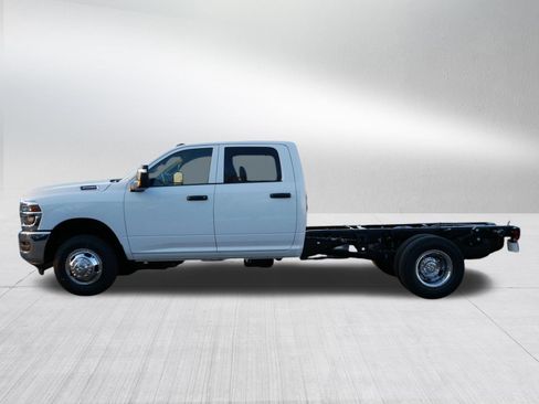 New 2026 RAM 3500 Tradesman image 3