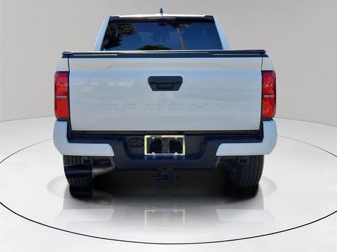 Used 2024 Toyota Tacoma SR5 image 5
