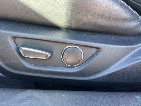 Used 2019 Ford Mustang GT Premium RWD image 22