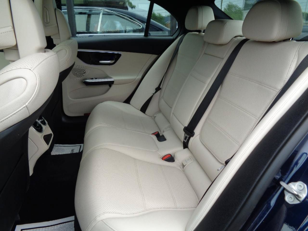 Used 2023 Mercedes-Benz C 300 4MATIC Sedan image 16