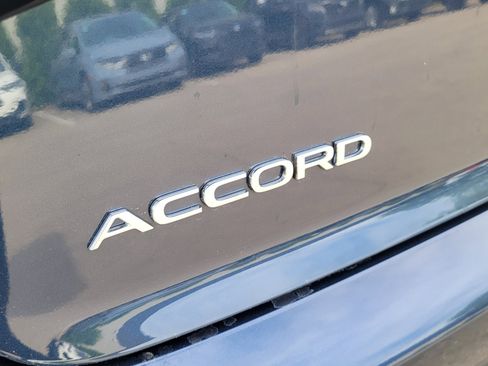 Certified 2025 Honda Accord SE image 7