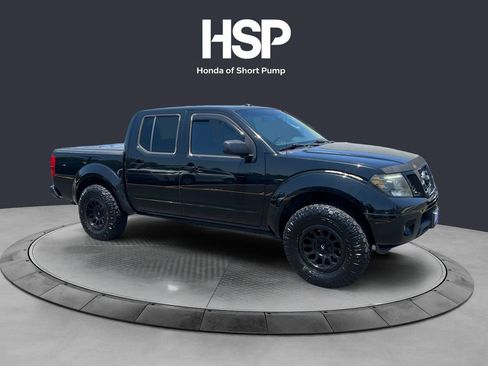 Used 2010 Nissan Frontier PRO-4X w/ Pro-4x Value Truck Pkg RWD image 7