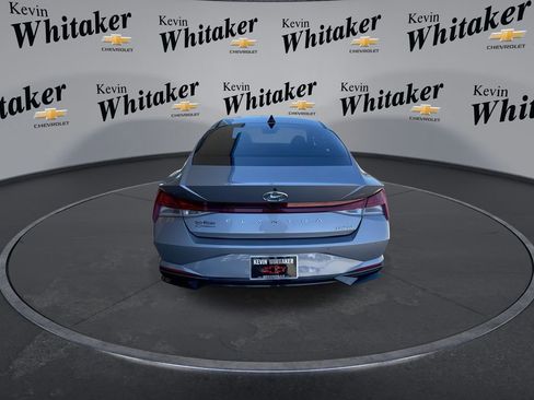 Used 2023 Hyundai Elantra Limited w/ Preferred Accessory Package image 7